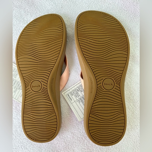 Sanuk Cosmic Shores Peach Sandals Size 7 Quick Drying Water-Friendly - Picture 4 of 10